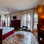 Otel Antico 4*