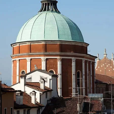 维琴察安蒂科酒店 维琴察