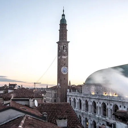 酒店 维琴察安蒂科酒店