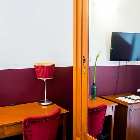 Ξενοδοχείο Antico 4*