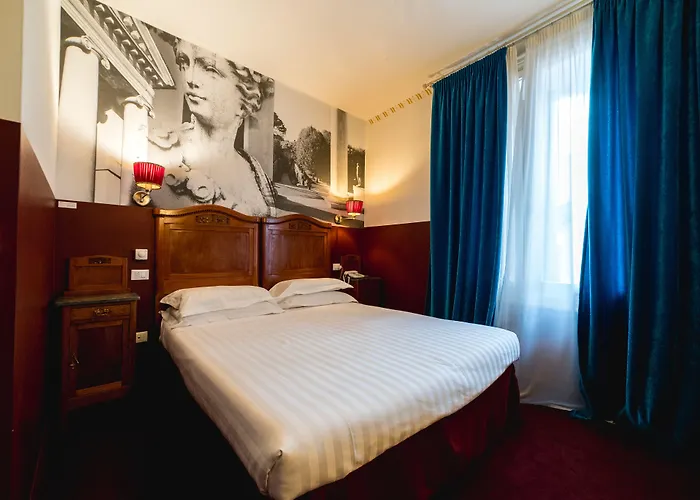 Hotell Antico 4*