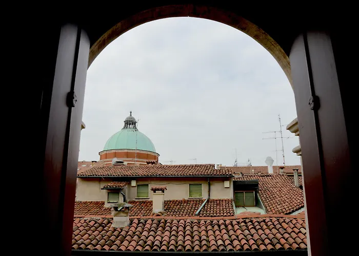 Hotell Antico 4*